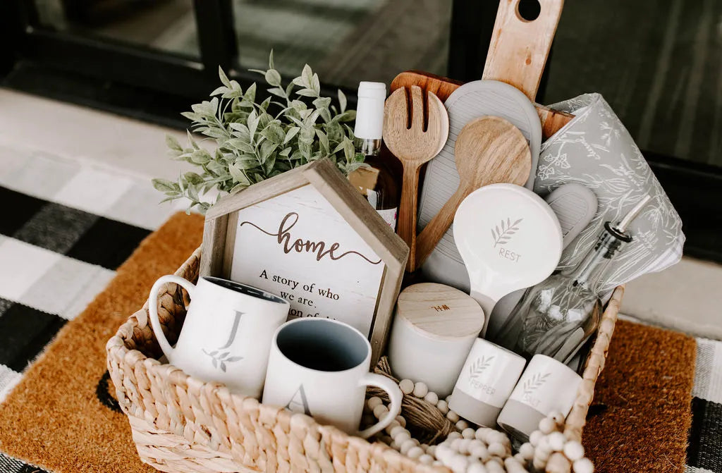 35 Best Housewarming Gift Ideas for a Warm Welcome